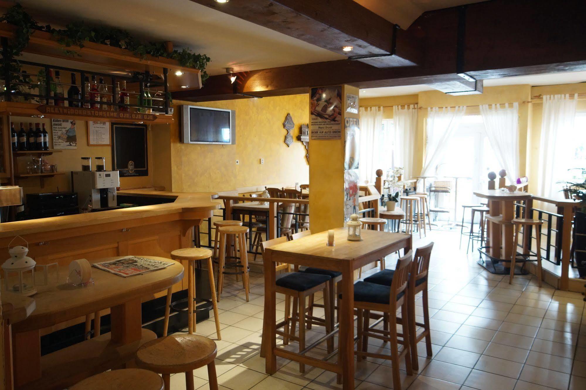 Zum Alten Brauhaus Kerpen  Ngoại thất bức ảnh